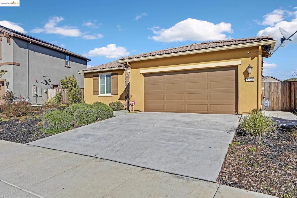 5228 Trimonti Cir | Similar Property Thumbnail