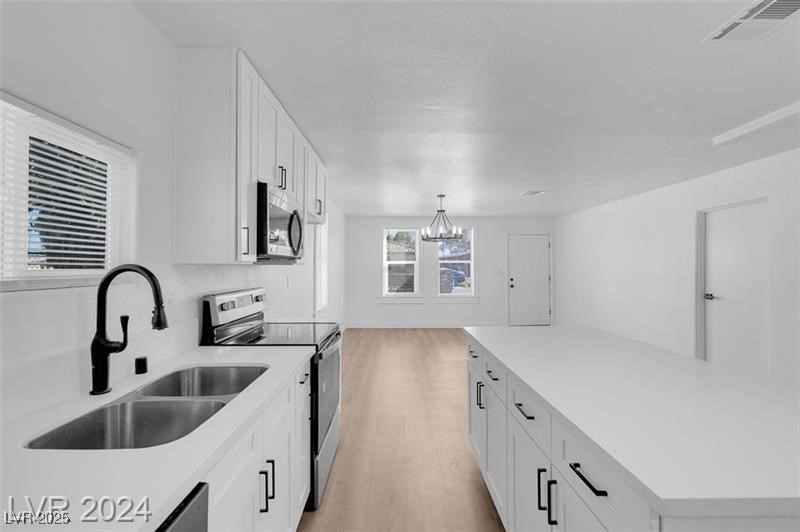 3049 Cedar Street | Similar Property Thumbnail