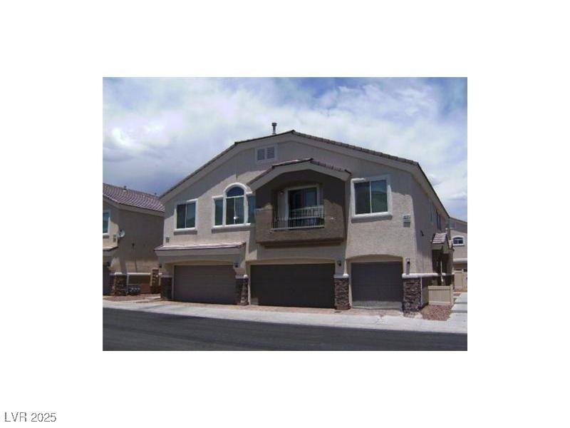 3512 Hazelnut Pine Place, #2 | Similar Property Thumbnail 6