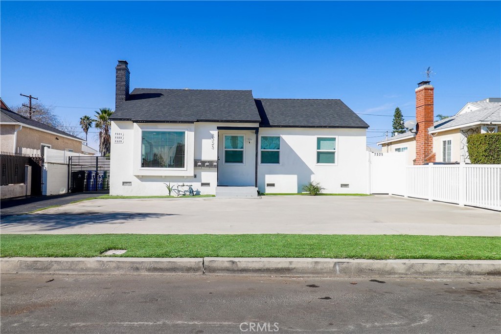 7323 Camellia Avenue | Similar Property Thumbnail