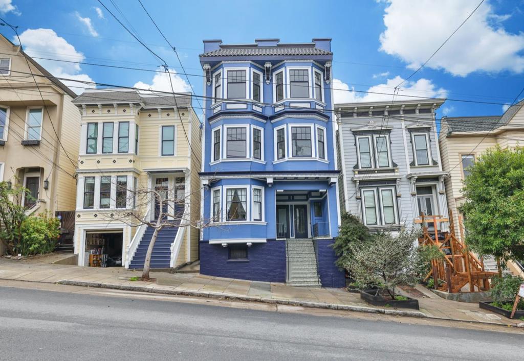 672 Castro Street | Similar Property Thumbnail