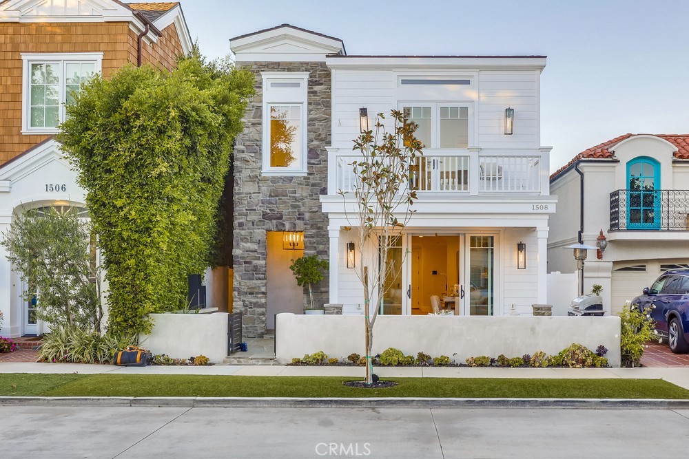 1508 E Balboa Boulevard | Similar Property Thumbnail