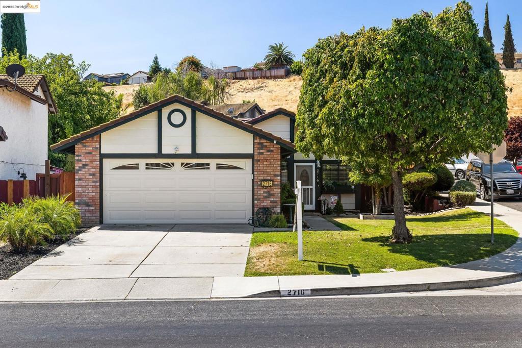 2716 Carpinteria Dr | Similar Property Thumbnail