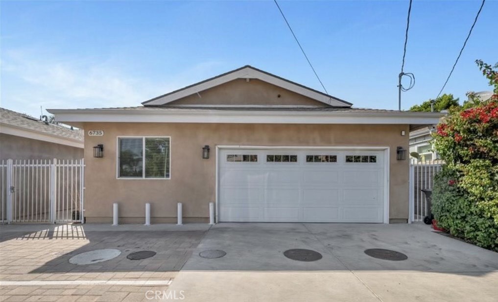 6735 Morella Avenue | Similar Property Thumbnail