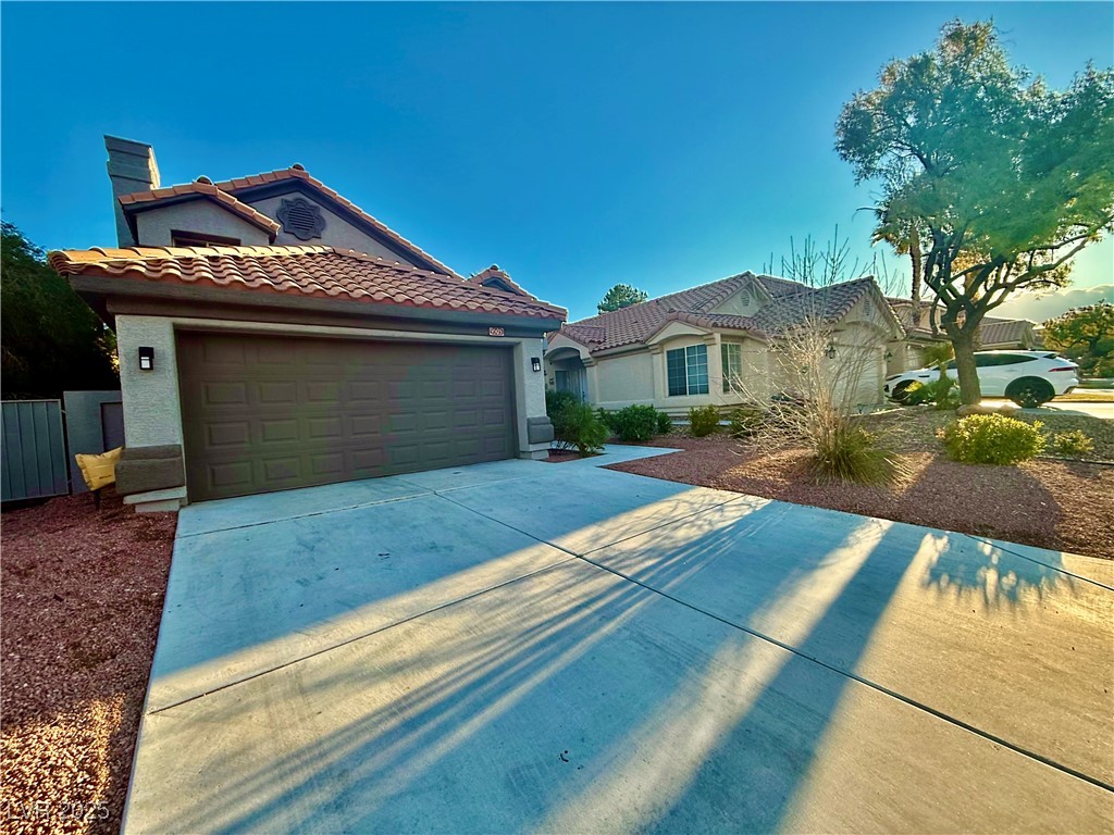 9505 Rancho Palmas Drive | Similar Property Thumbnail 8