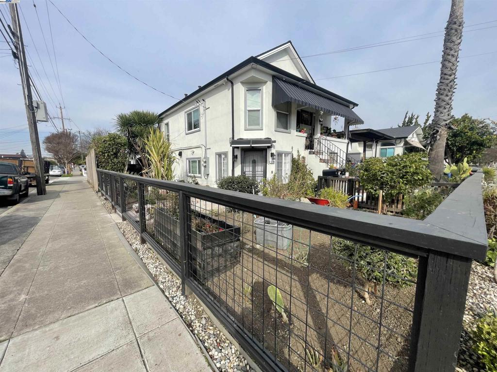 388 Castro St | Similar Property Thumbnail