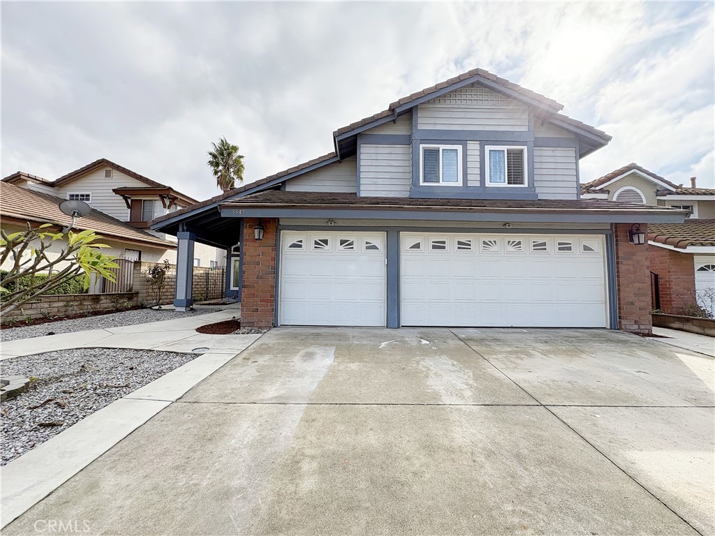 3345 Silvertip Road | Similar Property Thumbnail 2