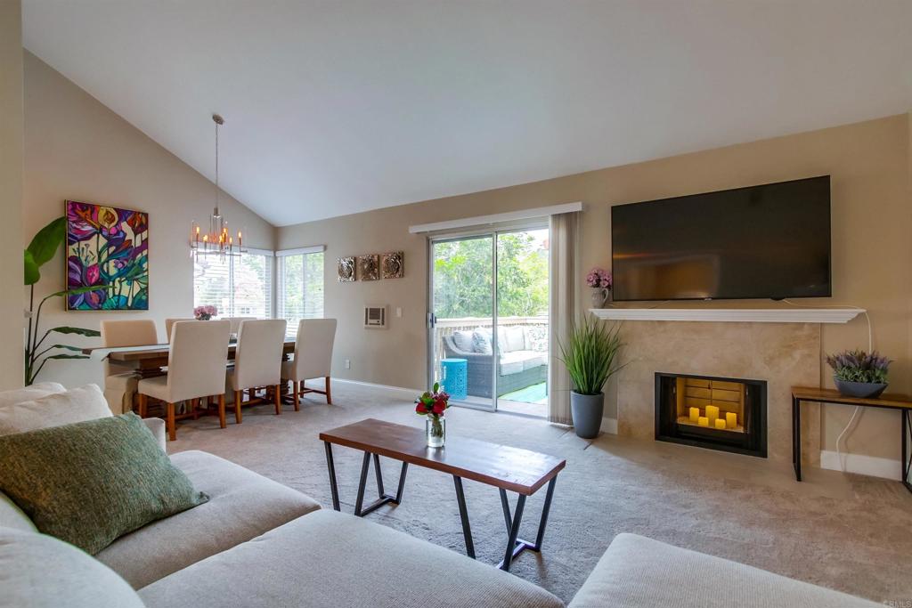 930 Via Mil Cumbres , #122 | Similar Property Thumbnail 8