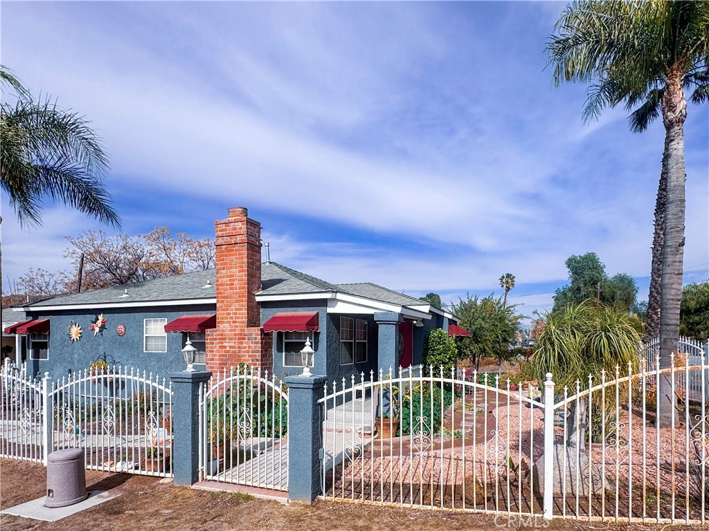 3591 Crestmore Road | Similar Property Thumbnail