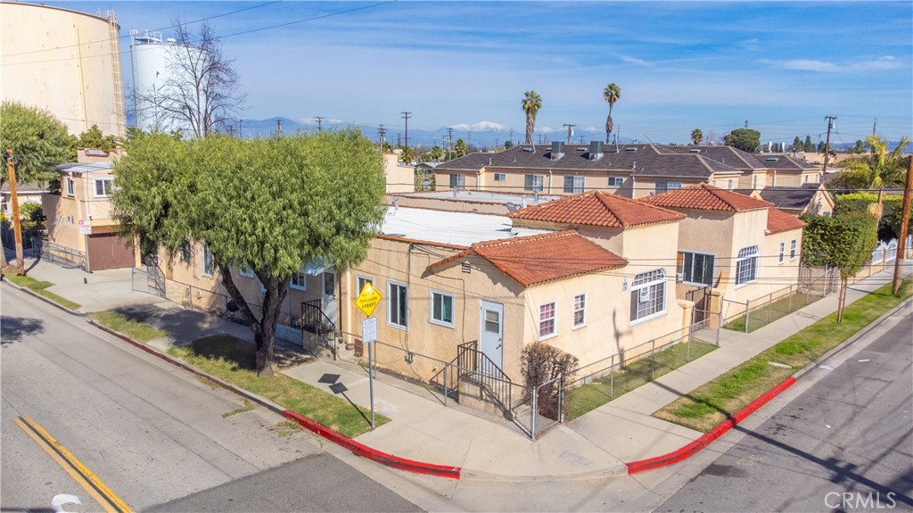 4053 E 60Th Street | Similar Property Thumbnail