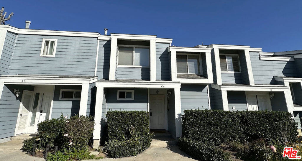 15735 Nordhoff Street, #44 | Similar Property Thumbnail