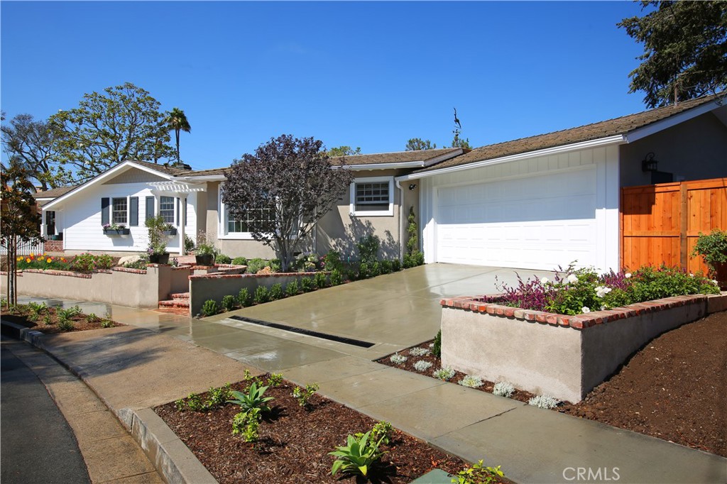 554 Hazel Drive | Similar Property Thumbnail