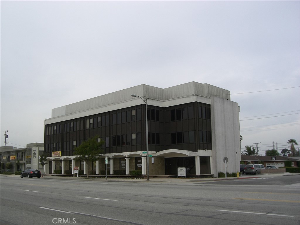 18039 Crenshaw Boulevard, #306 | Similar Property Thumbnail 3