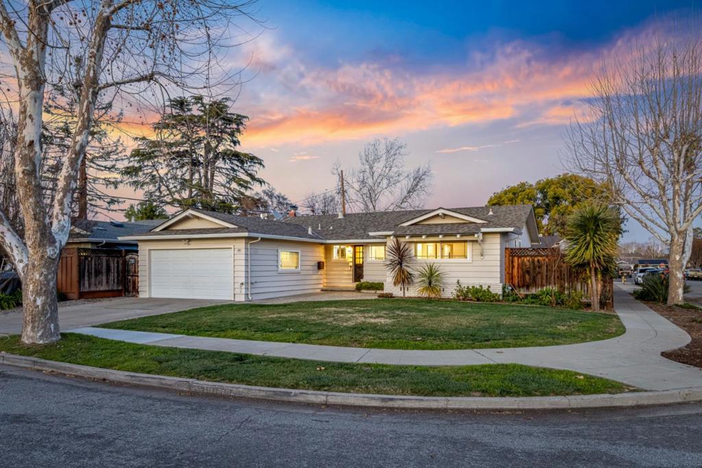 2648 La Mirada Drive | Similar Property Thumbnail