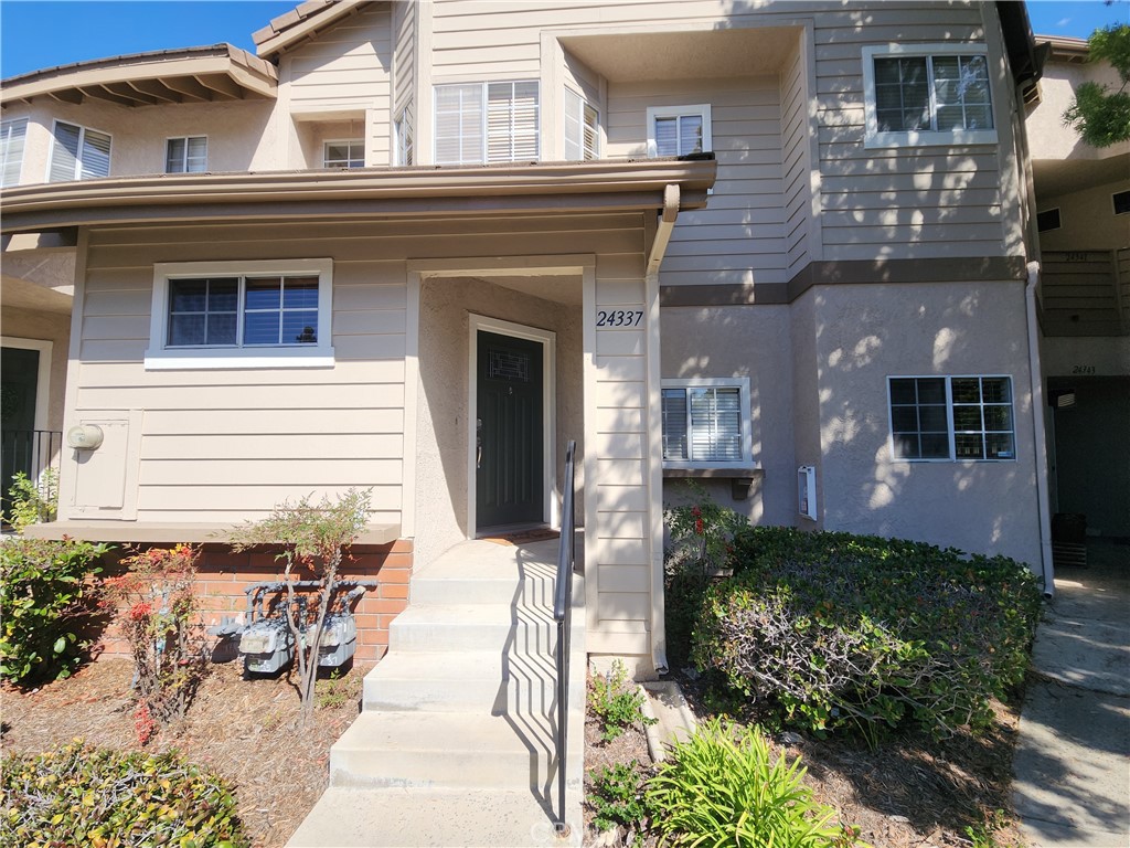 24337 Val Verde Court, #169 | Similar Property Thumbnail