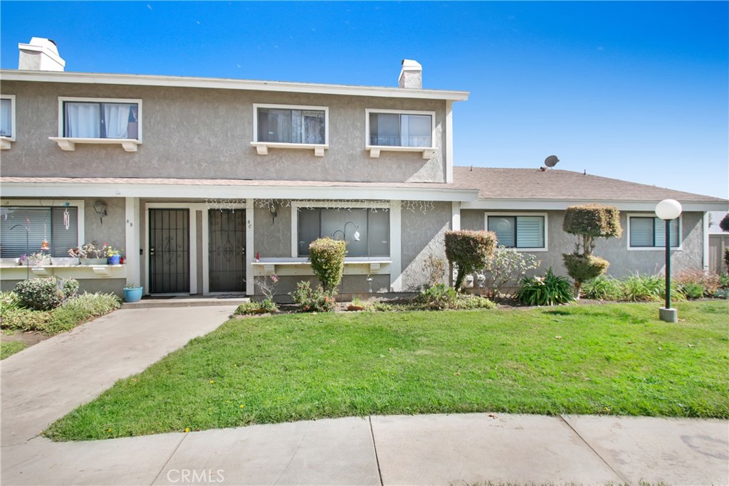 2061 W Redlands Boulevard, #8C | Similar Property Thumbnail