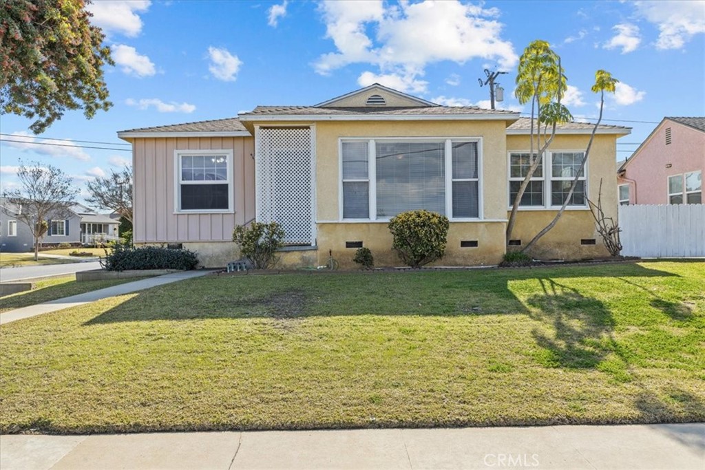 4377 Obispo Avenue | Similar Property Thumbnail