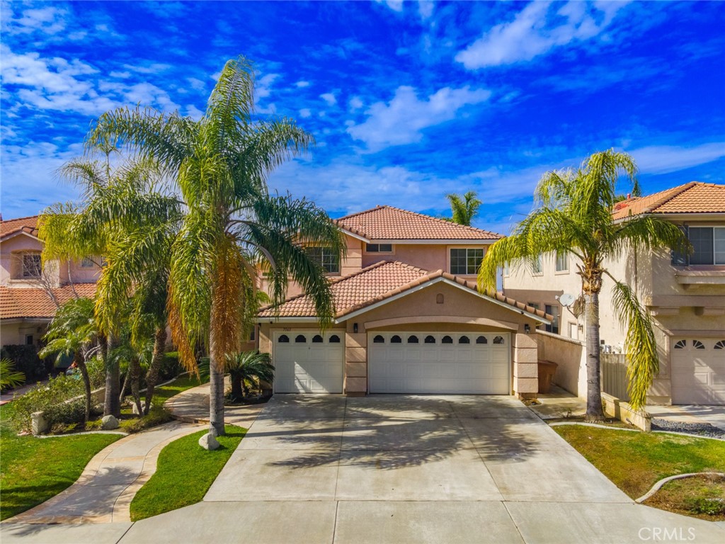 7563 E Moonridge Lane | Similar Property Thumbnail