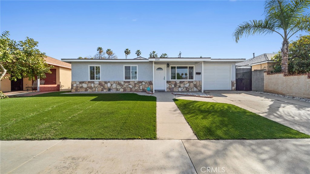 18618 Bonham Avenue | Similar Property Thumbnail