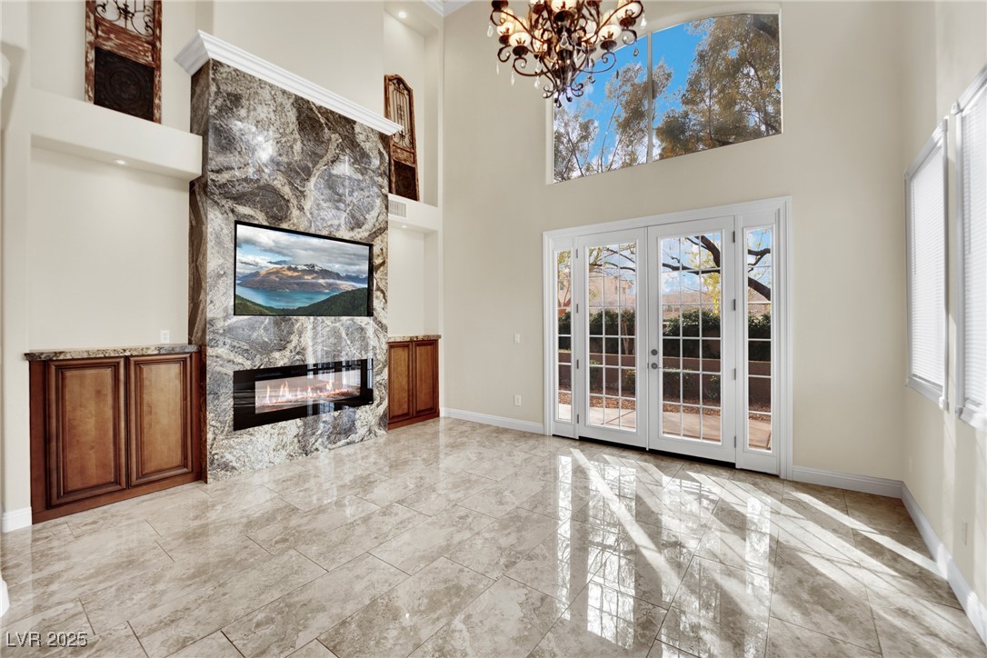 9425 San Laguna Court, #102 | Similar Property Thumbnail 6