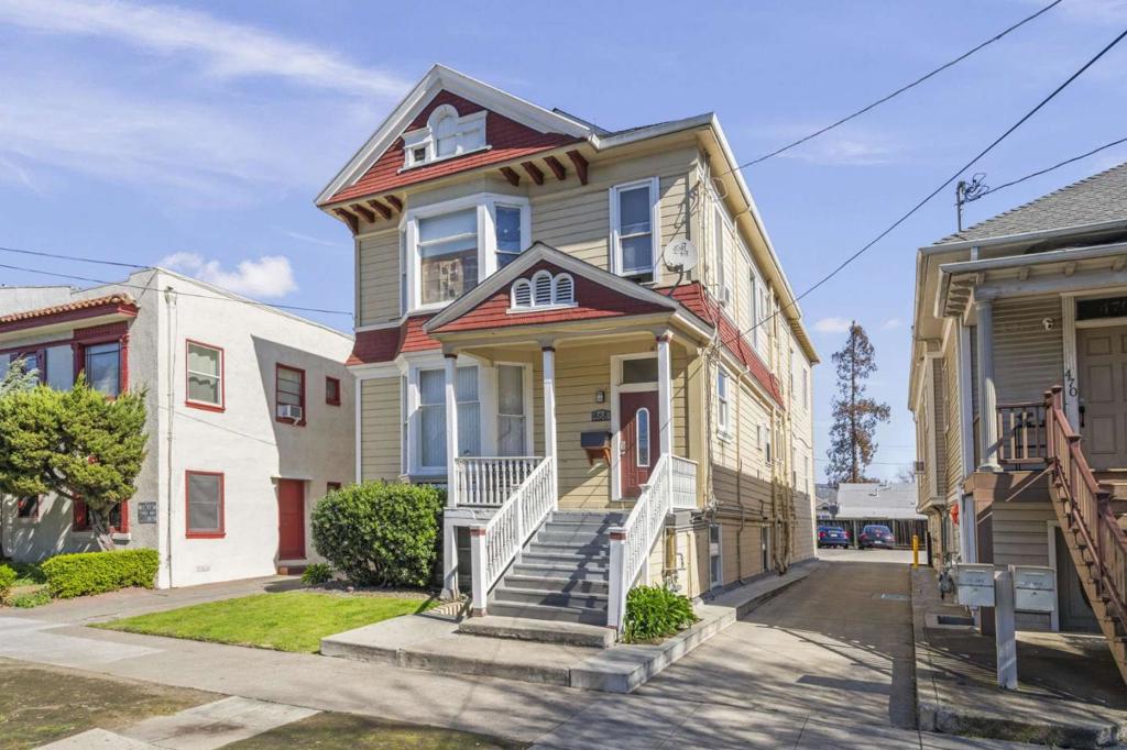 468 S 6Th Street | Similar Property Thumbnail