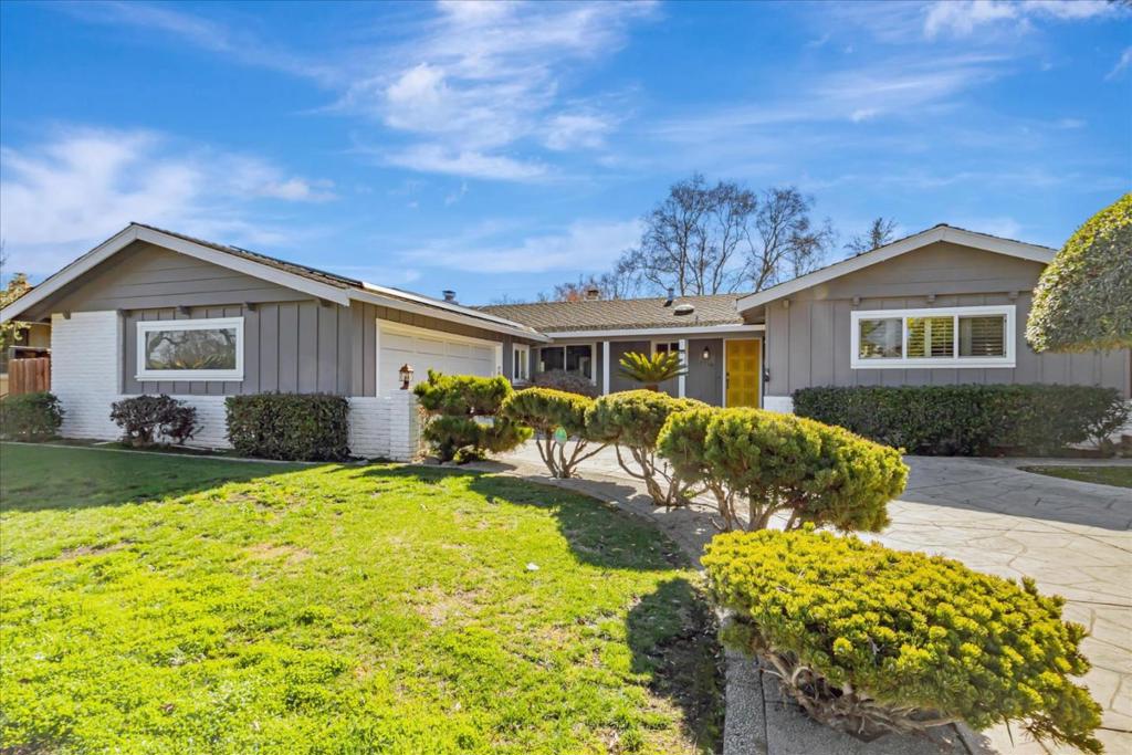 1736 Balsa Avenue | Similar Property Thumbnail 2