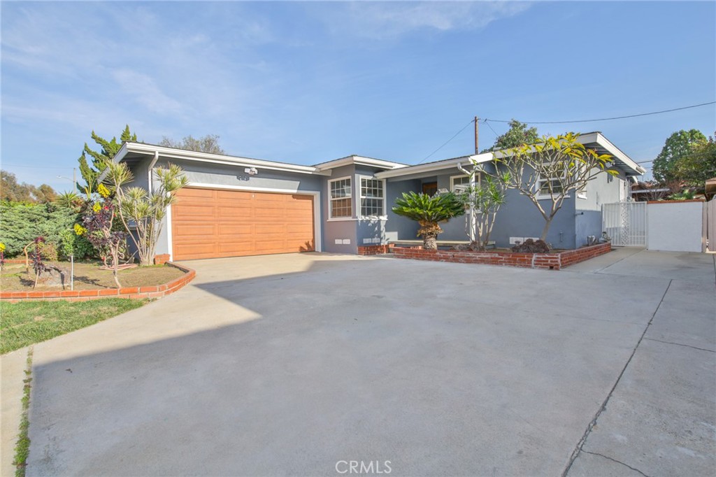 9078 Angell Street | Similar Property Thumbnail