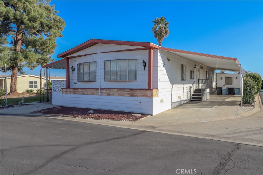 23820 Ironwood Avenue, #109 | Similar Property Thumbnail 1