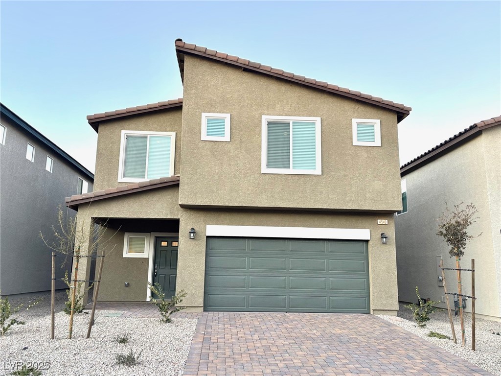 4540 Bayley Skye Avenue | Similar Property Thumbnail 6