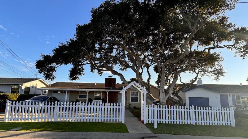 950 Portola Drive | Similar Property Thumbnail