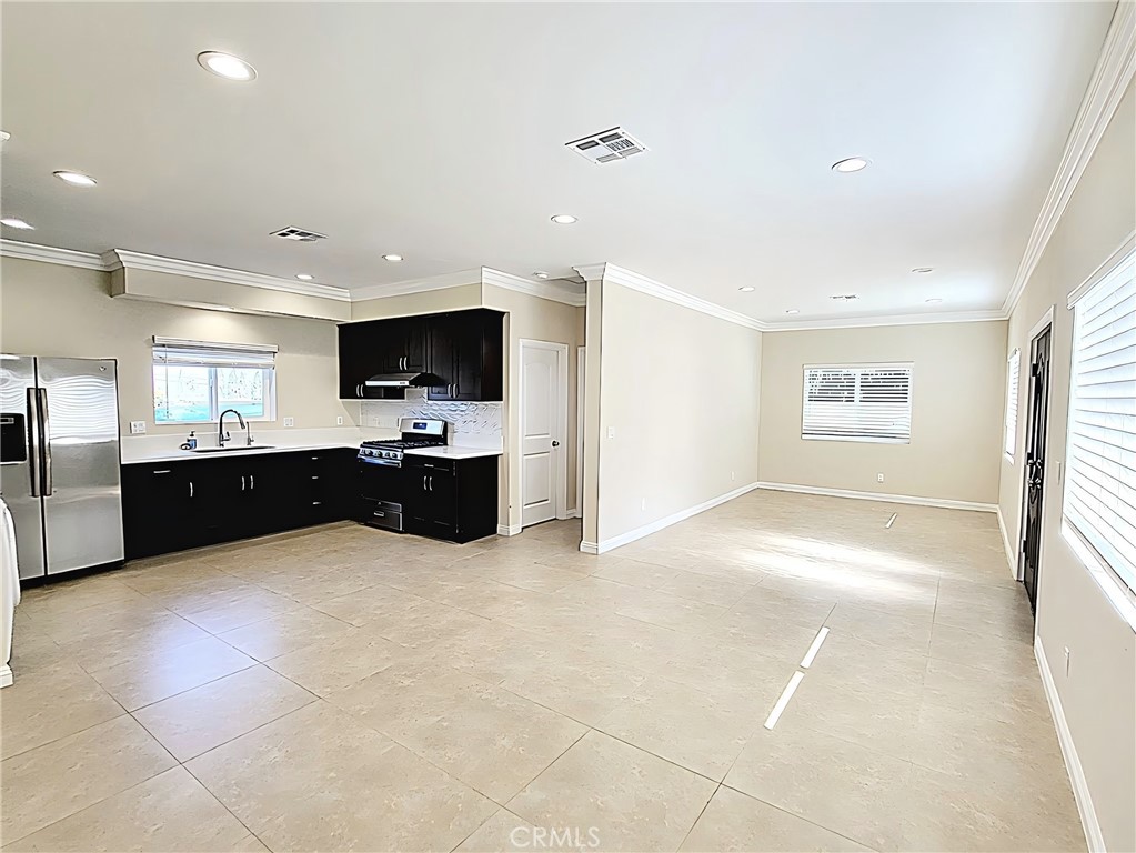 15341 Pintura Drive | Similar Property Thumbnail 7