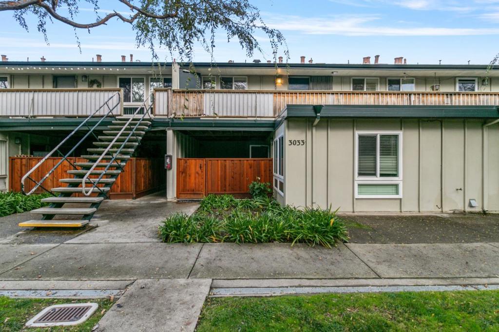 3033 Los Prados Street, #229 | Similar Property Thumbnail