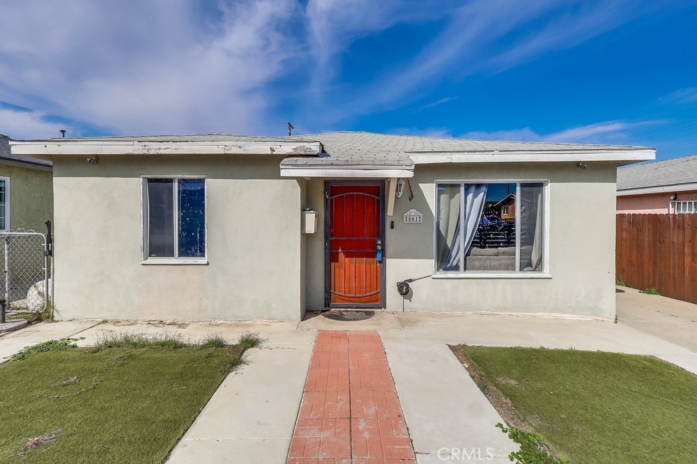 861 E Realty Street | Similar Property Thumbnail