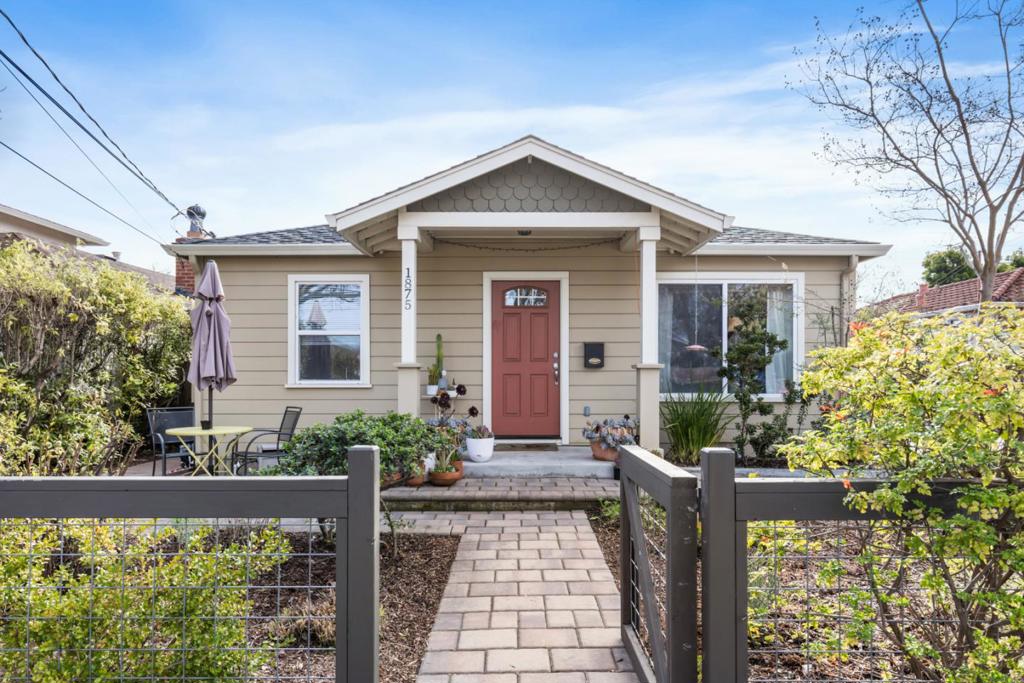 1875 Poplar Avenue | Similar Property Thumbnail