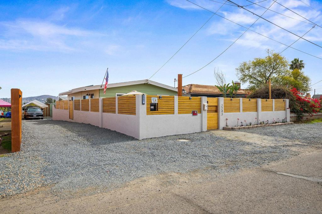 2243 Bonita St. | Similar Property Thumbnail