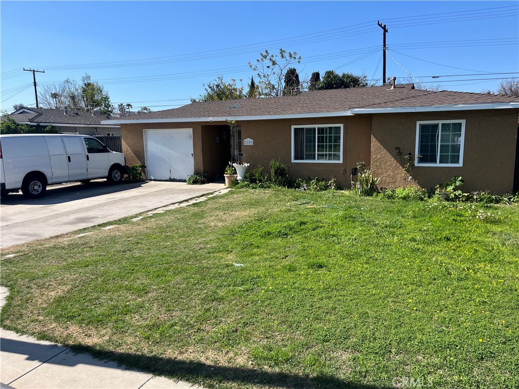 2153 S Oertley | Similar Property Thumbnail