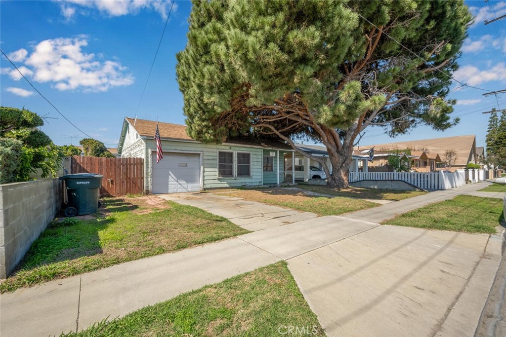 17647 Ardmore Avenue | Similar Property Thumbnail