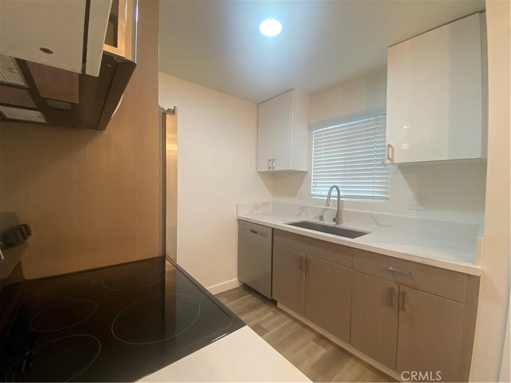 404 N Broadway , #3 | Similar Property Thumbnail