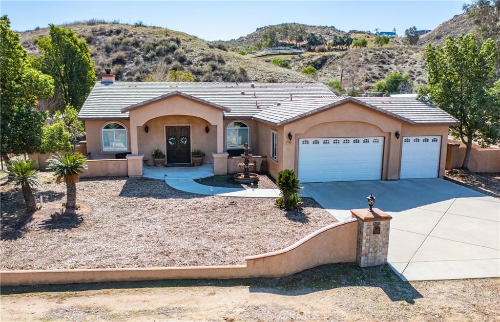 2757 Dark Canyon Road | Similar Property Thumbnail