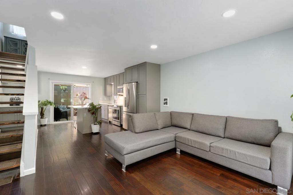 2710 Ariane Dr , #2 | Similar Property Thumbnail
