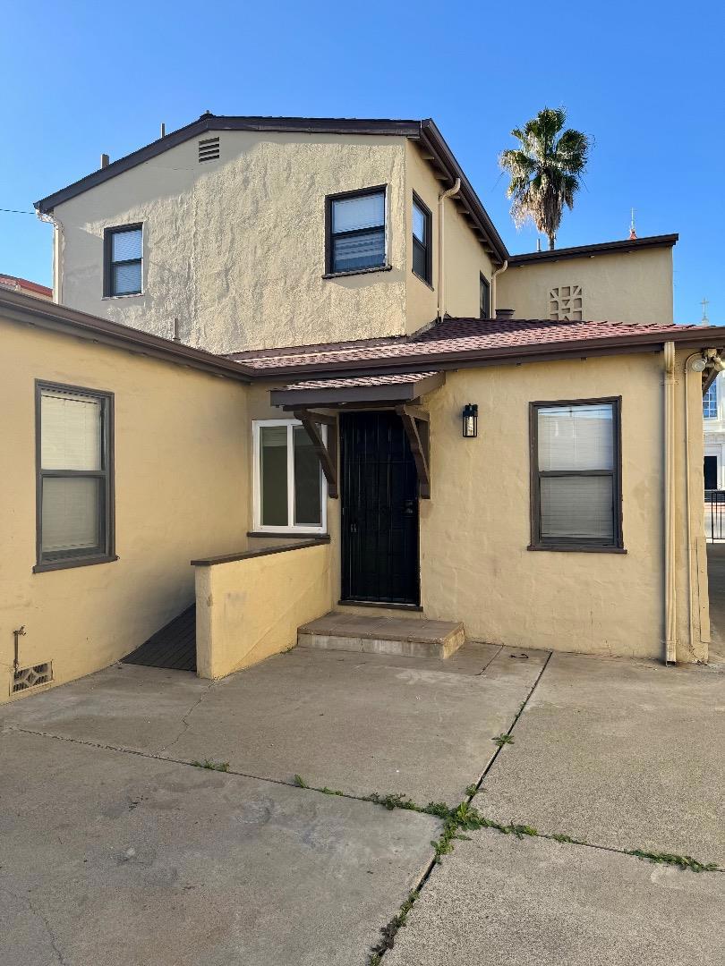 1390 E Santa Clara Street, #4 | Similar Property Thumbnail