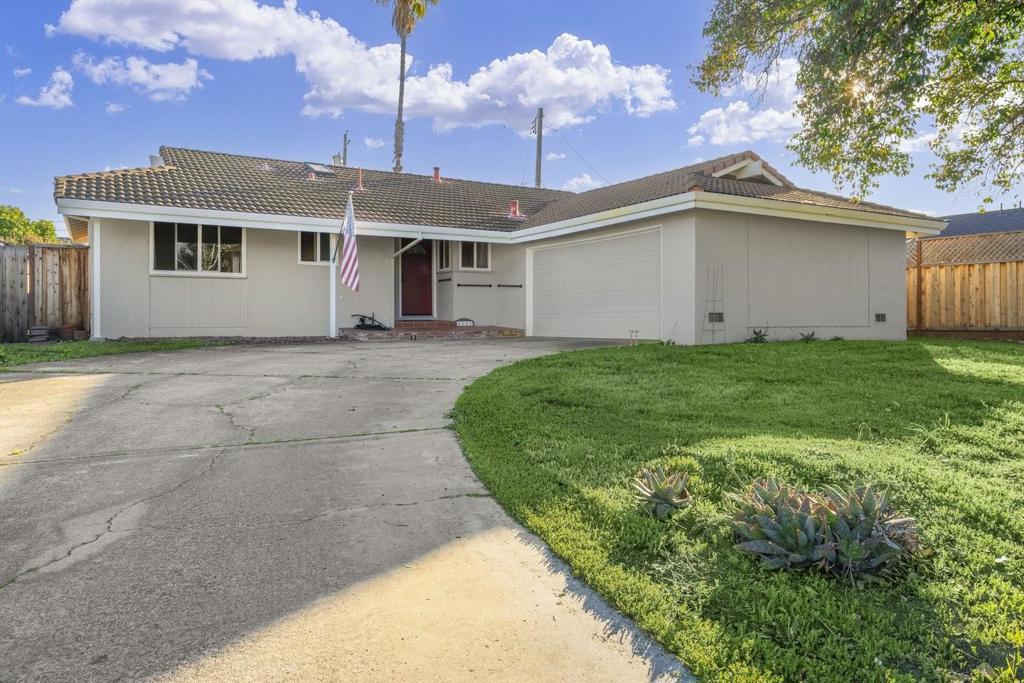 2464 Alvarado Drive | Similar Property Thumbnail