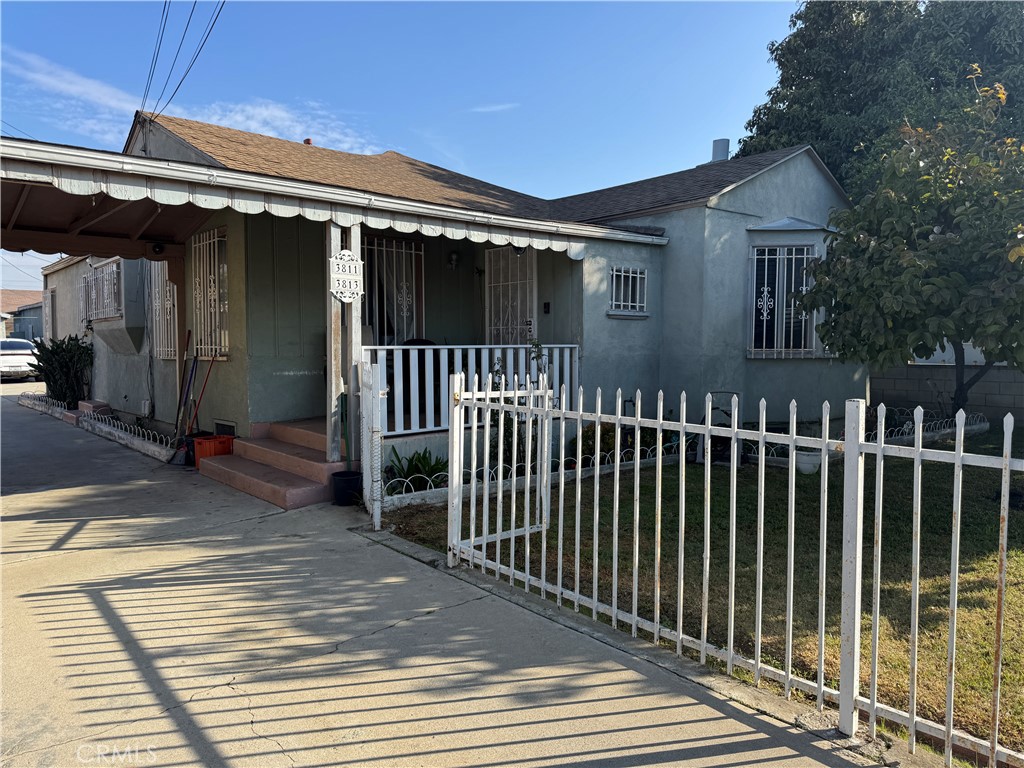 3811 Live Oak Street | Similar Property Thumbnail