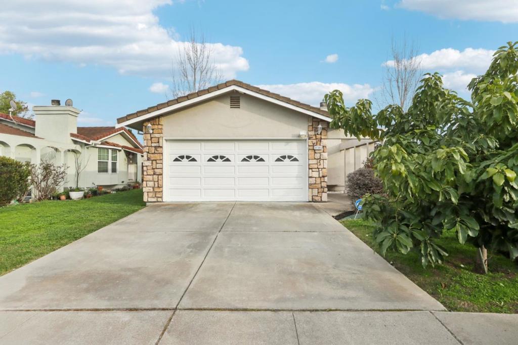 37381 Ezra Drive | Similar Property Thumbnail