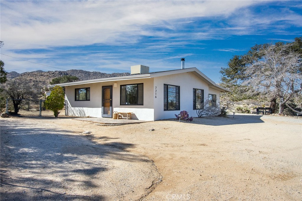 7716 Sunset Road | Similar Property Thumbnail