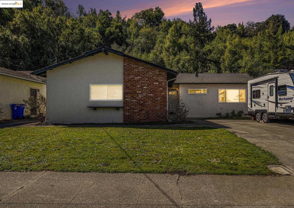 3200 Pinole Valley Rd | Similar Property Thumbnail