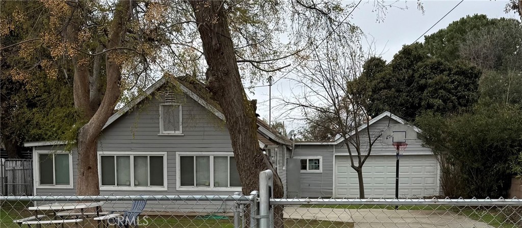 1037 Wellwood Avenue | Similar Property Thumbnail