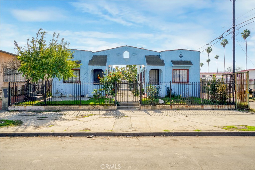 612 E 82Nd Street | Similar Property Thumbnail