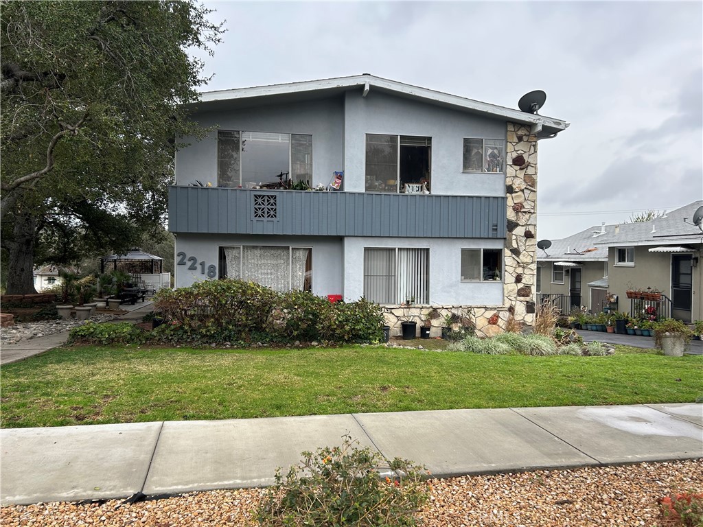 2218 Mira Vista Avenue | Similar Property Thumbnail