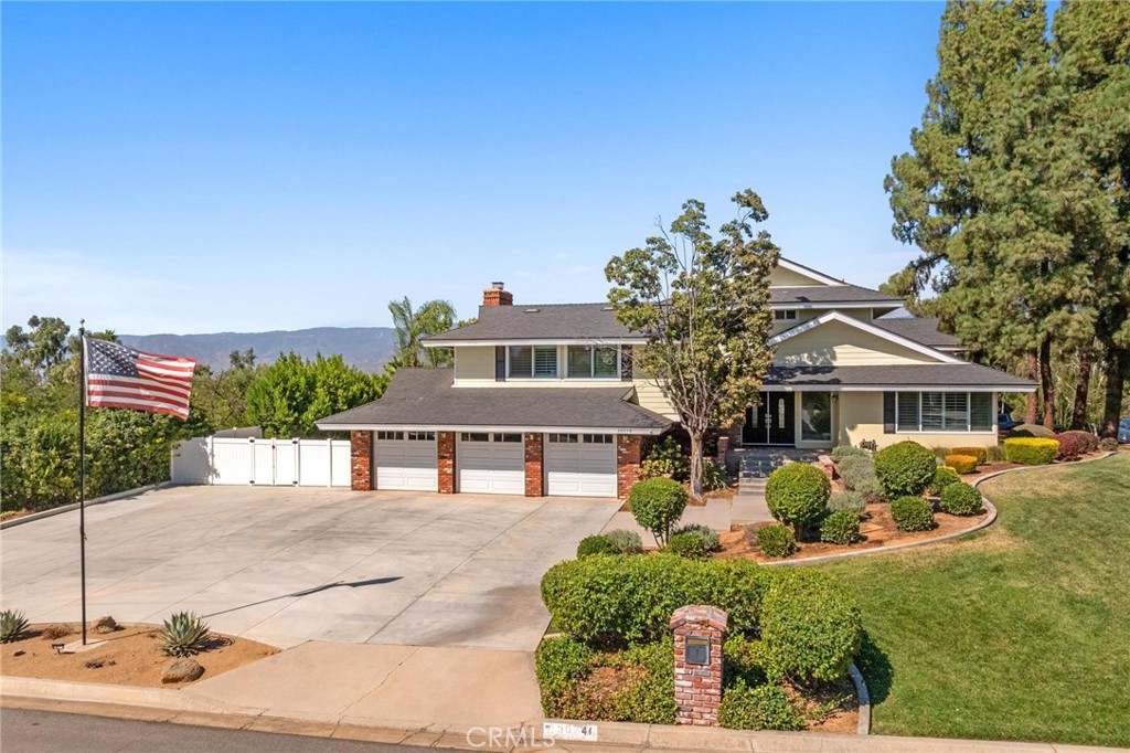 30746 E Sunset Drive | Similar Property Thumbnail